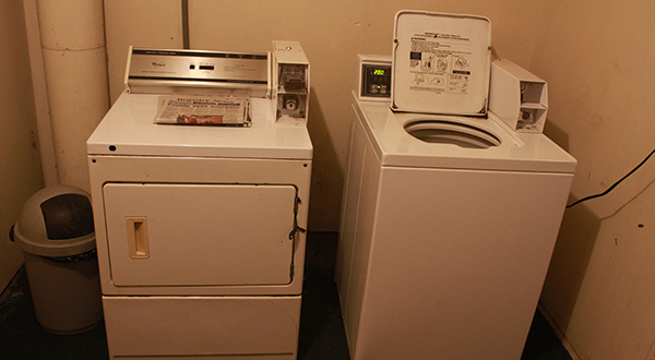 Royal Innn Coin Laundry